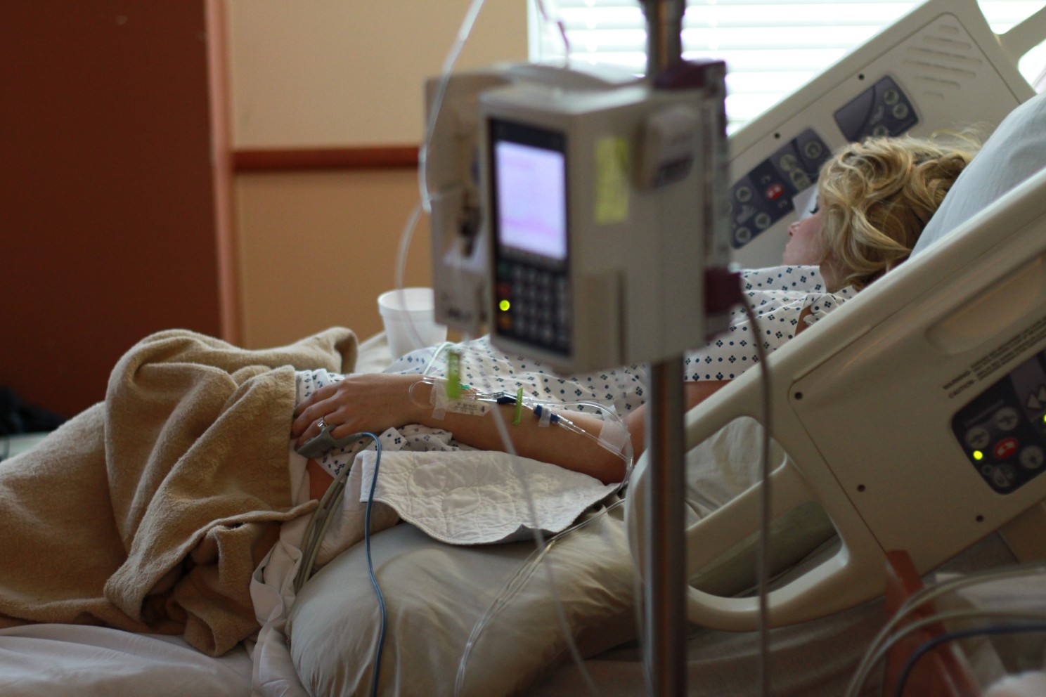Image of a patient in a hospital room